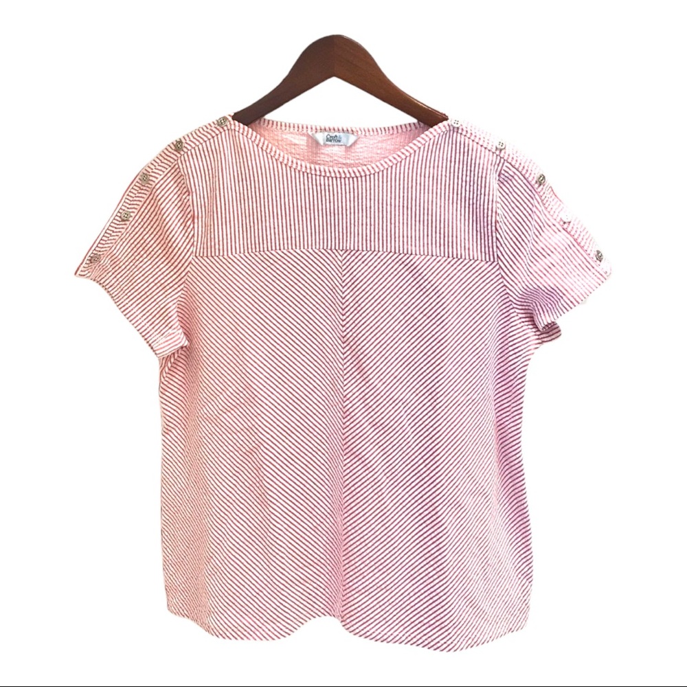 Croft and Barrow Top with Shoulder Buttons
